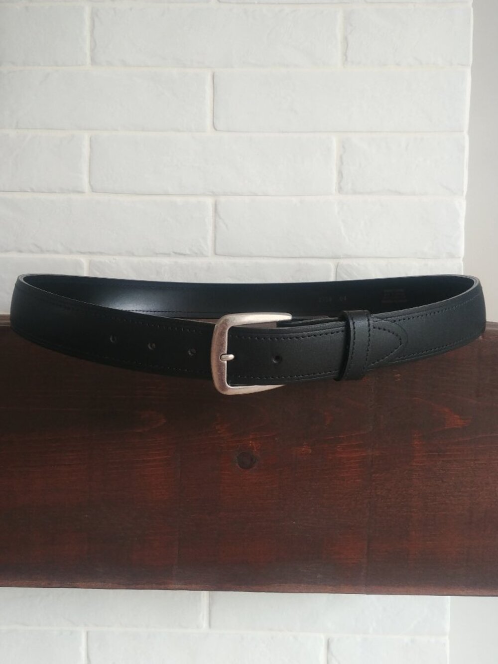 Vintage Men's 38 classic black belt made in Canada bonded leather